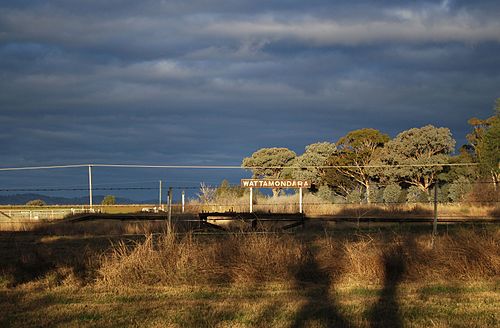 Wattamondara railway station